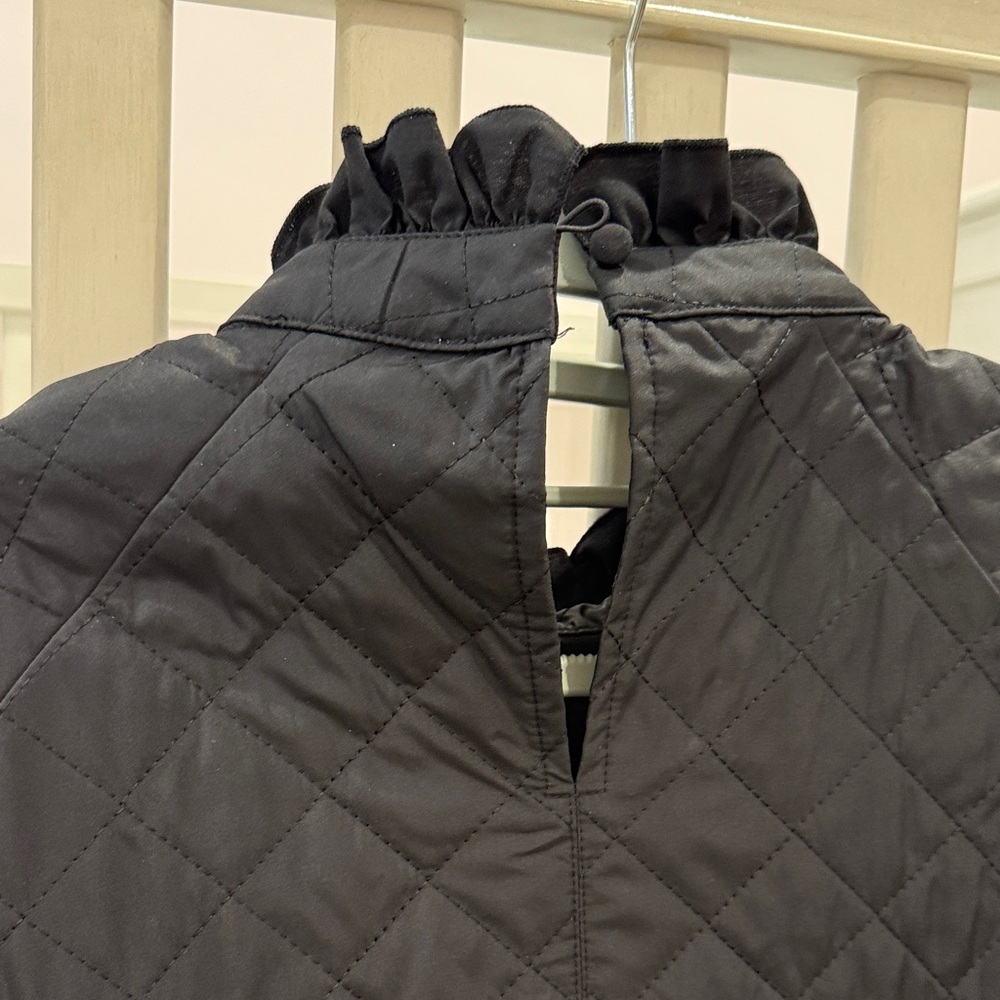 Elegant Black Quilted Dress - Picture 7 of 10